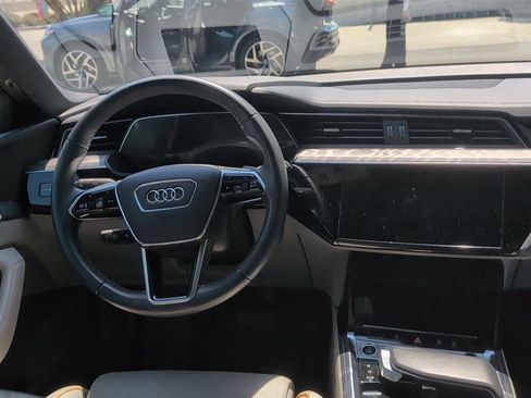 Used 2023 Audi e-tron Chronos w/ Chronos Package AWD/4WD image 9