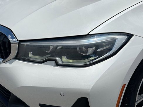 Used 2021 BMW 330i Sedan w/ Convenience Package RWD image 9