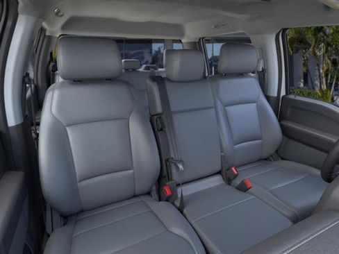 New 2025 Ford F550 4x4 Crew Cab image 10