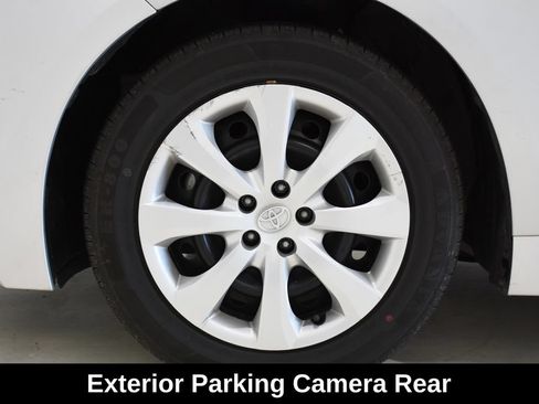 Used 2024 Toyota Corolla LE FWD image 7
