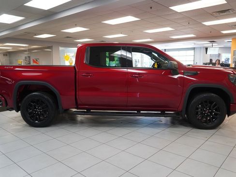Used 2023 GMC Sierra 1500 Elevation AWD/4WD image 12