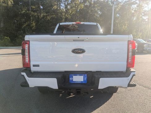 New 2026 Ford F250 Lariat w/ Black Appearance Package image 5