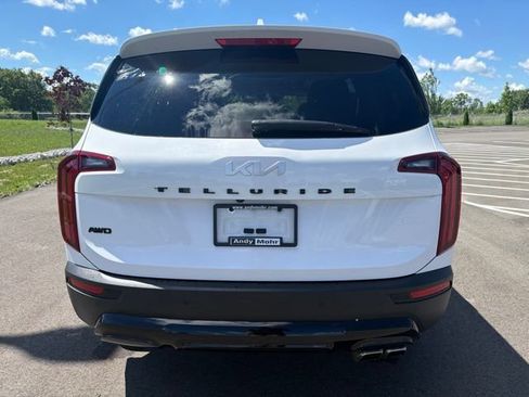Used 2022 Kia Telluride EX w/ EX Premium Package AWD/4WD image 8