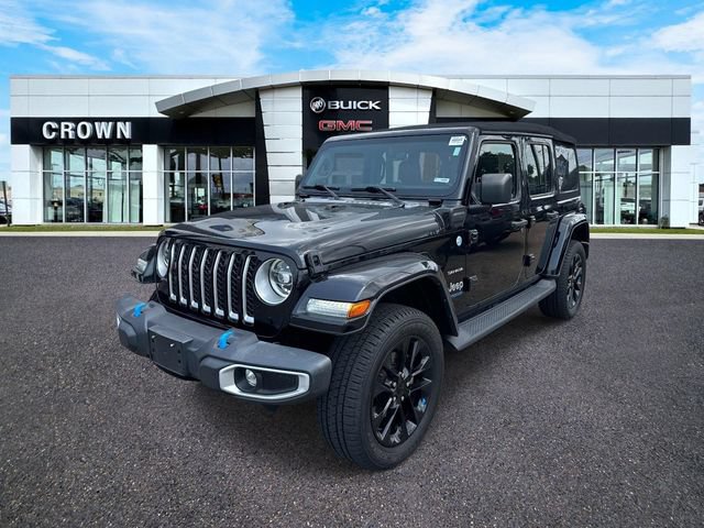Used 2022 Jeep Wrangler Unlimited Sahara w/ Cold Weather Group AWD/4WD image 1