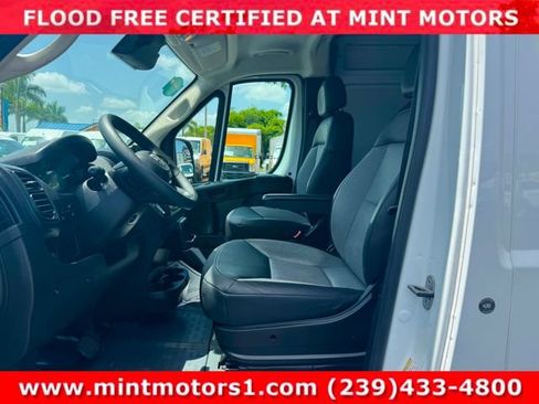 Used 2025 RAM ProMaster 2500 w/ Convenience Group FWD image 26
