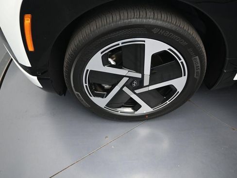 New 2026 Hyundai Ioniq 9 Limited image 47