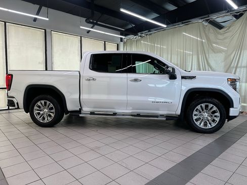 Used 2024 GMC Sierra 1500 Denali AWD/4WD image 2