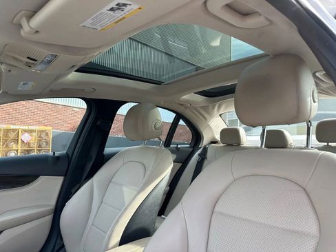 Used 2015 Mercedes-Benz C 300 4MATIC Sedan image 27