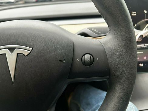 Used 2020 Tesla Model 3 image 27