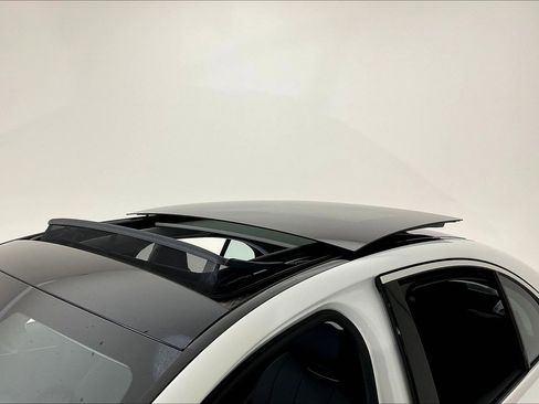 Certified 2026 Mercedes-Benz E 350 4MATIC Sedan image 40