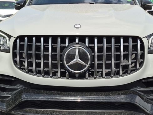 Used 2024 Mercedes-Benz GLS 63 AMG 4MATIC image 9