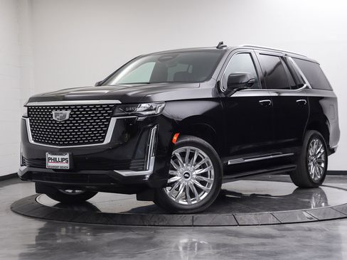 Used 2021 Cadillac Escalade Premium Luxury AWD/4WD image 1