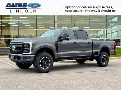 New 2026 Ford F250 Platinum w/ Tremor Off-Road Package