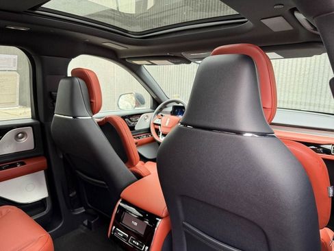New 2026 Lincoln Aviator Reserve image 24