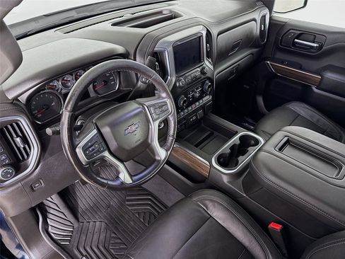 Used 2020 Chevrolet Silverado 1500 LT Trail Boss image 10