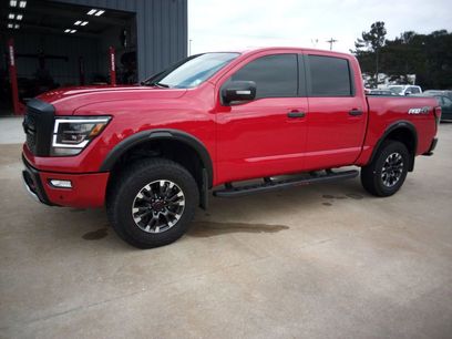 Certified 2024 Nissan Titan PRO-4X w/ Pro-4x Convenience Package