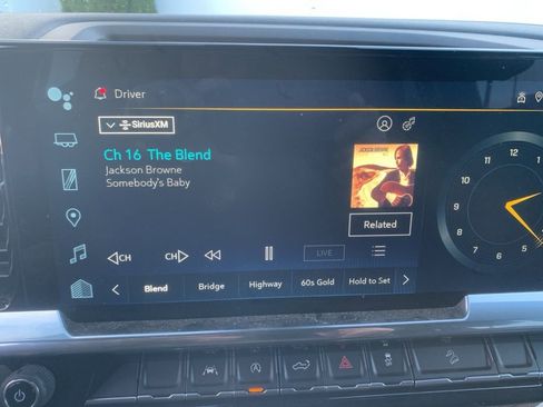 Used 2022 Chevrolet Silverado 1500 RST w/ Convenience Package II image 22