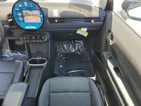 Used 2025 MINI Cooper S FWD image 11