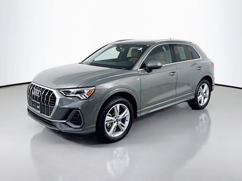 Certified 2024 Audi Q3 2.0T Premium Plus AWD/4WD image 1