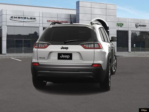 Used 2023 Jeep Cherokee Altitude Lux w/ Lux Elite Package image 14