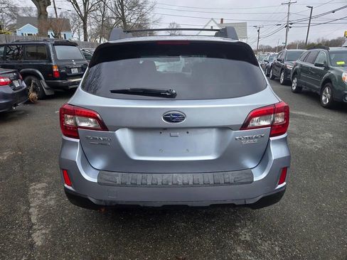 Used 2015 Subaru Outback 2.5i Premium image 7