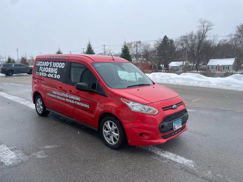 Used 2016 Ford Transit Connect XLT FWD image 3