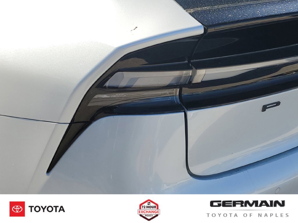 New 2026 Toyota Prius Plug-In Hybrid FWD image 14