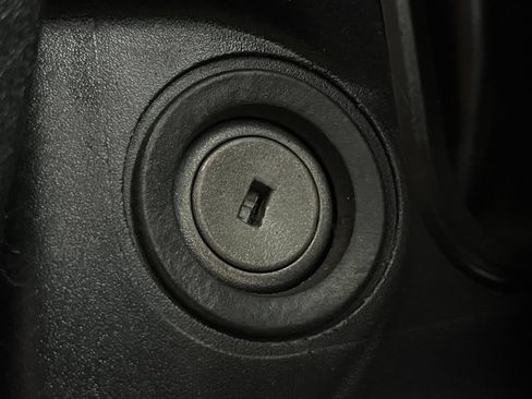 Used 2019 Ford F150 XL w/ Equipment Group 101A Mid AWD/4WD image 34