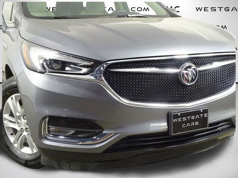 Used 2020 Buick Enclave Essence w/ LPO, Luxury Package image 48