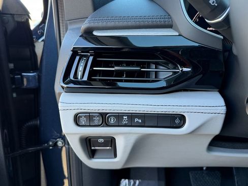 New 2026 Acura MDX w/ Advance Package image 19