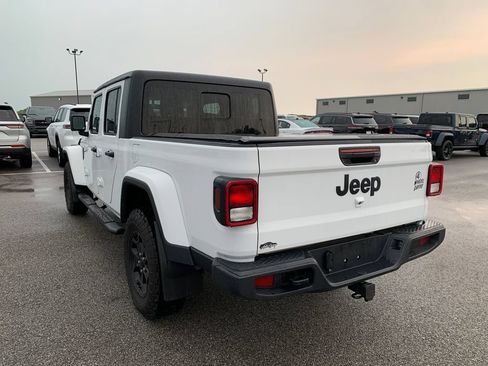Used 2023 Jeep Gladiator Overland AWD/4WD image 22