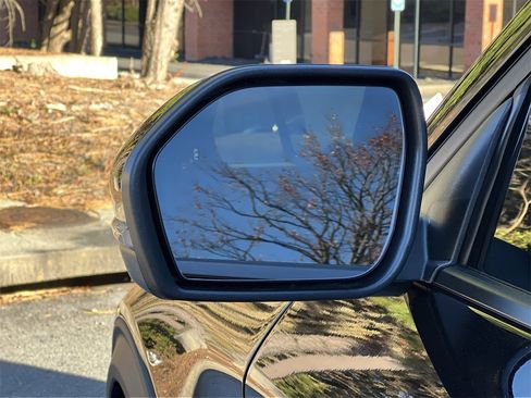 New 2026 Ford Explorer Platinum image 31