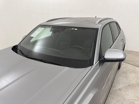 Used 2019 Volkswagen Atlas SE w/ Towing Package image 16