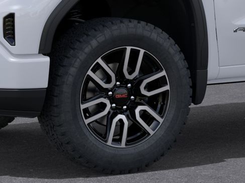 New 2026 GMC Sierra 1500 AT4 w/ AT4 Preferred Package AWD/4WD image 9