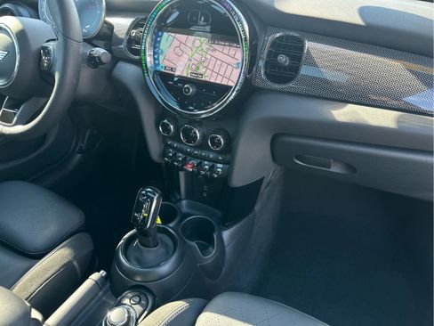 Certified 2024 MINI Cooper S image 25