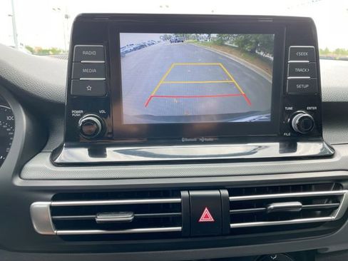 Used 2021 Kia Seltos LX image 23