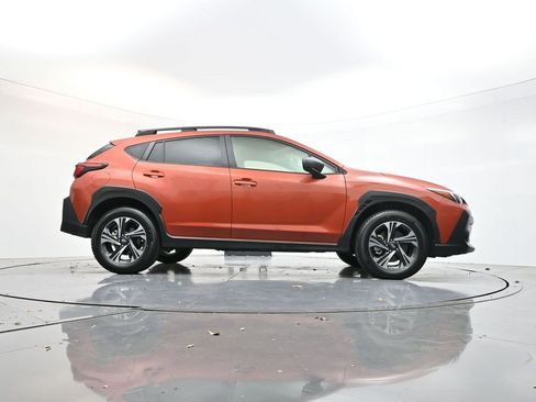 Used 2024 Subaru Crosstrek 2.0i Premium image 31