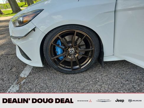 Used 2016 Ford Focus RS AWD/4WD image 27
