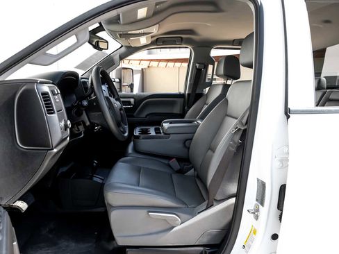 Used 2019 Chevrolet Silverado 3500 W/T w/ WT Convenience Package image 4