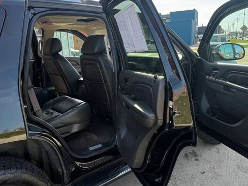 Used 2013 GMC Yukon Denali AWD/4WD image 18