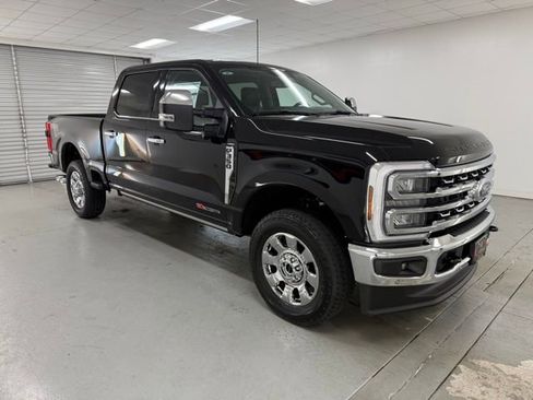 New 2026 Ford F350 Lariat w/ Lariat Ultimate Package image 3