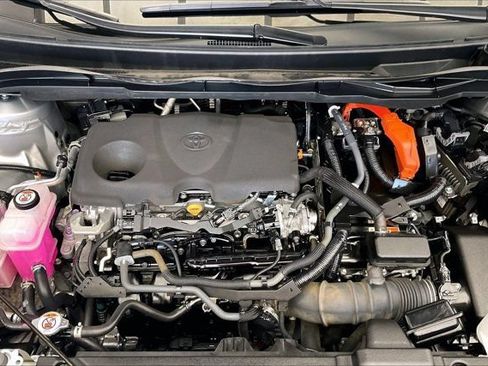 Used 2022 Toyota Sienna LE AWD/4WD image 9