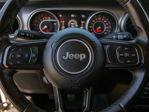 Used 2020 Jeep Gladiator Sport w/ Quick Order Package 23S AWD/4WD image 16