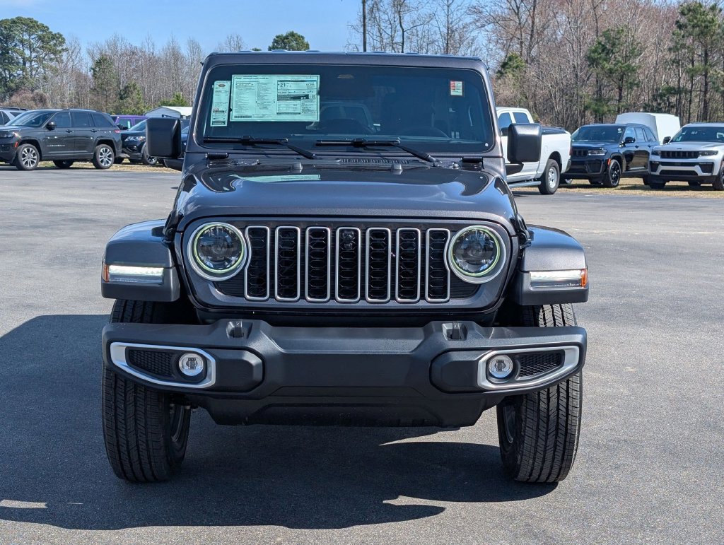 New 2026 Jeep Wrangler Unlimited Sahara AWD/4WD image 3