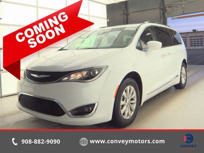 Used 2018 Chrysler Pacifica Touring-L