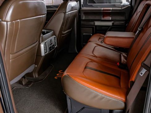 Used 2018 Ford F250 King Ranch w/ King Ranch Ultimate Package image 46