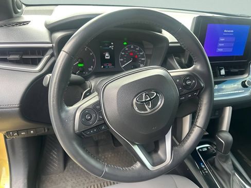 Used 2023 Toyota Corolla Cross AWD Hybrid w/ Moonroof Package image 25