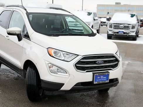 Certified 2019 Ford EcoSport SE image 4