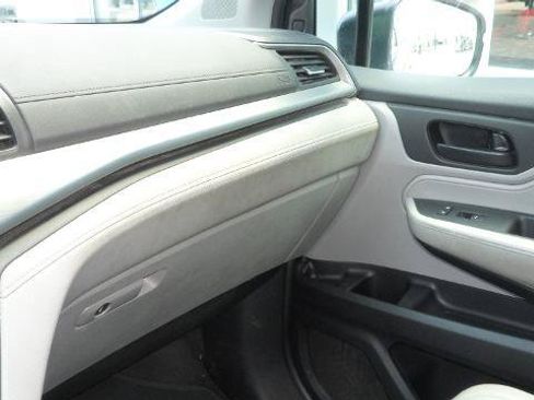 Used 2019 Honda Odyssey EX-L image 22