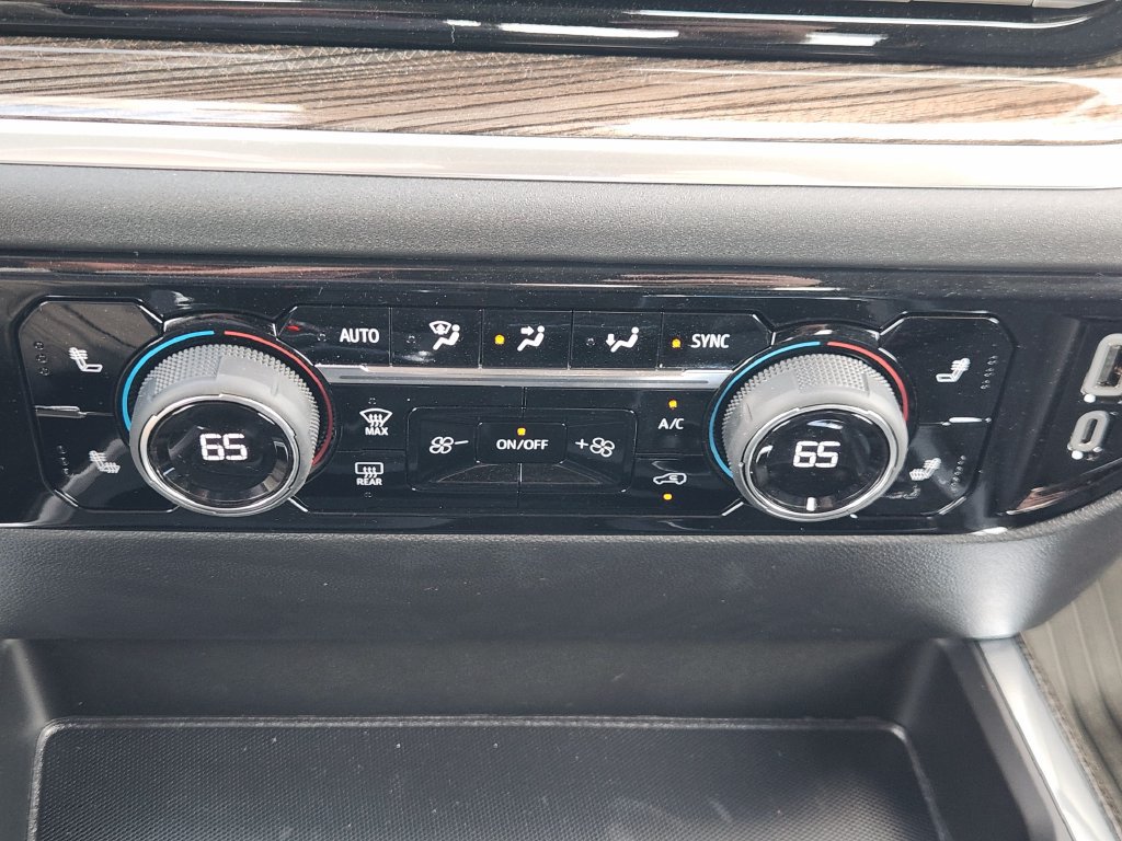New 2026 Chevrolet Silverado 1500 RST AWD/4WD image 12